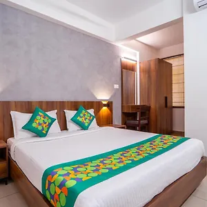 Hotel Treebo Petals