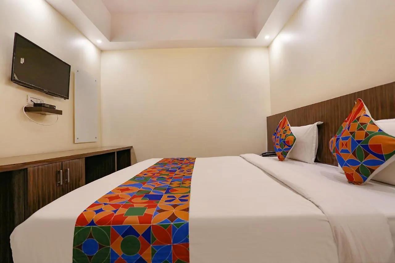 Fabexpress Kapashera Residency New Delhi 3*, Gurgaon