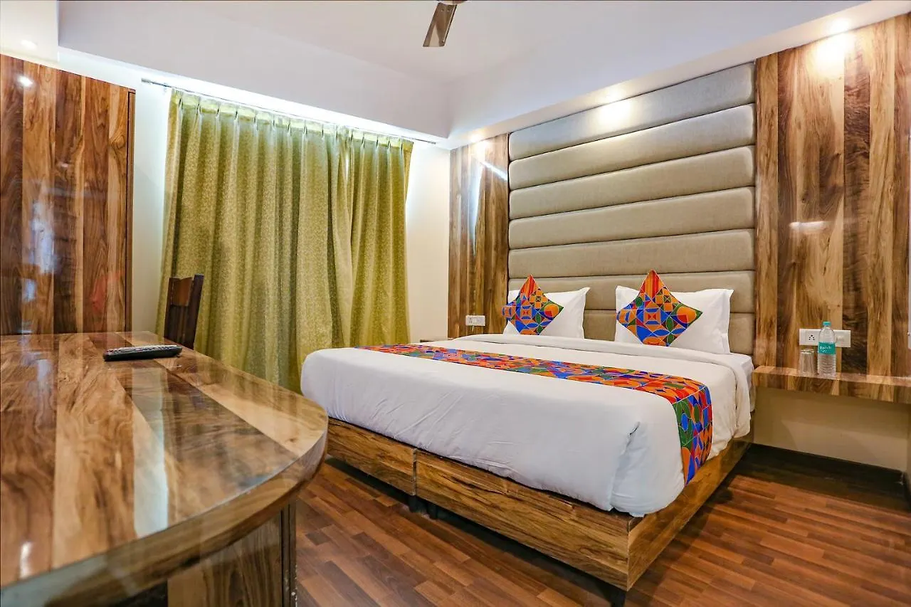 Fabexpress Kapashera Residency New Delhi 3*, Gurgaon